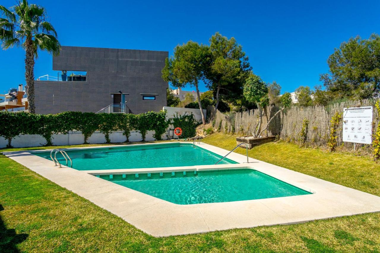 Cb Living - Cosy Loft With Terrace, Villamartin Alicante Exterior photo